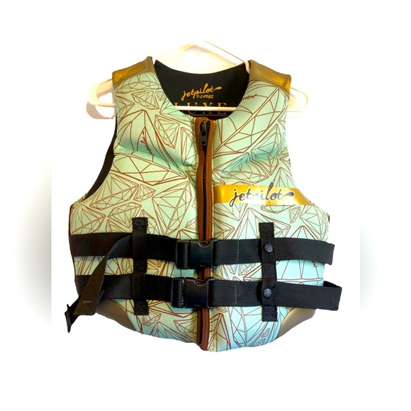Jetpilot Luxe Diamonds Women’s Wakeboard LifeJacket - Picture 1 of 6